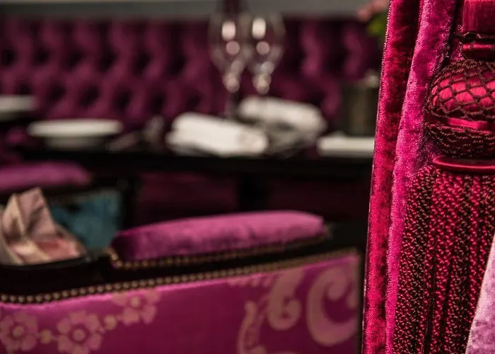 Hotel Dorsia & Restaurant 5*