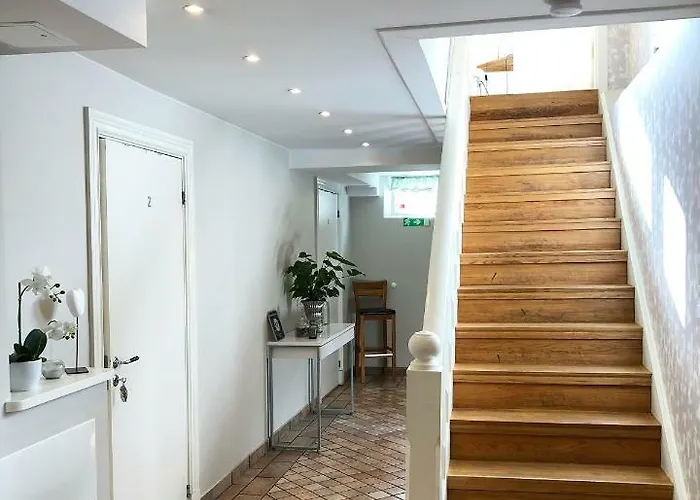 5:ans Bed and breakfast 2*